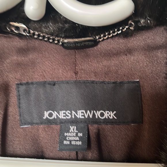 Faux fur coat - Picture 5 of 5